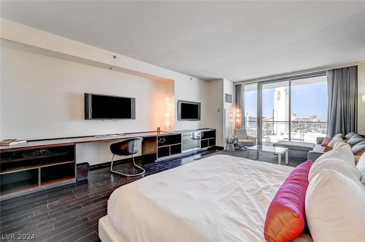 Palms Strip View & Balcony Access 36316 Apartamento *