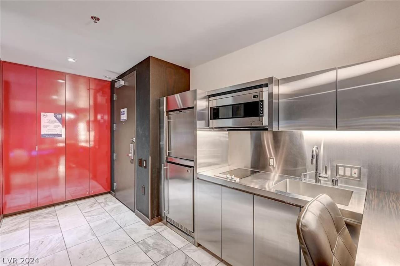 Apartamento Palms Strip View & Balcony Access 36316